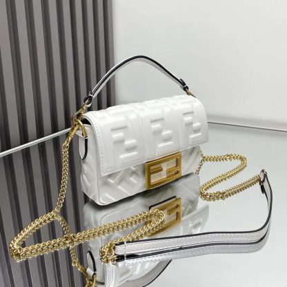 Fendi Women Baguette Mini White Nappa Leather Bag with FF Motif - 图片 4