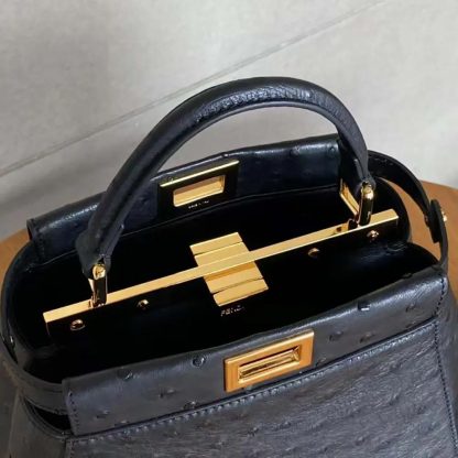 Fendi Women Peekaboo Iconic Mini Black Ostrich Leather Bag - 图片 7