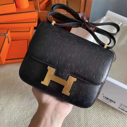 Hermes Women Constance 19 Bag Nata Ostrich Leather-BlackGold - 图片 5