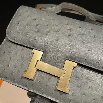 Hermes Women Constance 24 Bag Nata Ostrich Leather-SilverGold - 图片 13
