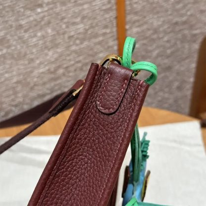 Hermes Women Evelyne 16 Amazone in Clemence Leather-MaroonSilver - 图片 6