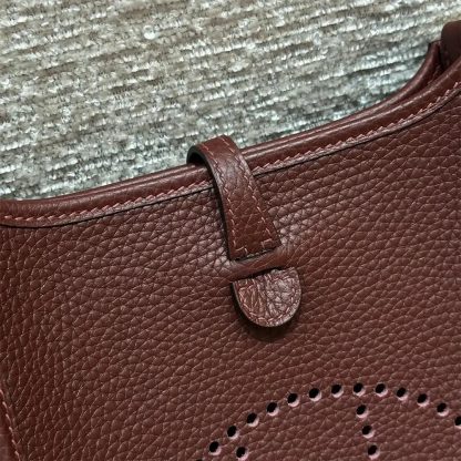 Hermes Women Evelyne 16 Amazone in Clemence Leather-MaroonSilver - 图片 9