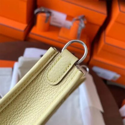 Hermes Women Evelyne 16 Amazone in Clemence Leather-YellowSilver - 图片 9