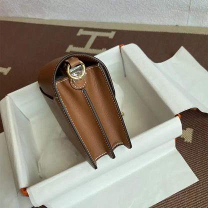 Hermes Women Roulis Mini Bag in Evergrain Calfskin-BrownGold - 图片 5