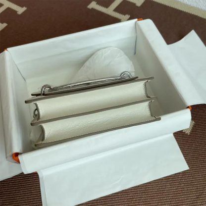 Hermes Women Roulis Mini Bag in Evergrain Calfskin-WhiteSilver - 图片 5