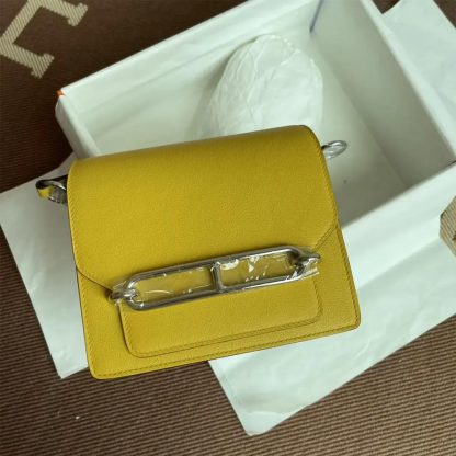 Hermes Women Roulis Mini Bag in Evergrain Calfskin-YellowGold - 图片 2