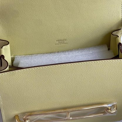 Hermes Women Roulis Mini Bag in Evergrain Calfskin-YellowSilver - 图片 7