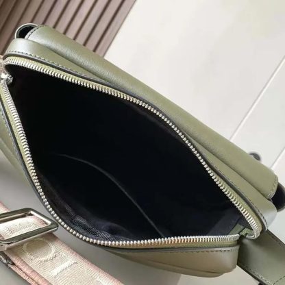 Loewe Men XS Military Messenger Bag in Supple Smooth Calfskin and Jacquard-Dark Green - 图片 9
