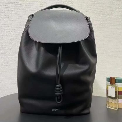 Loewe Unisex Flamenco Backpack in Shiny Supple Calfskin-Black - 图片 2