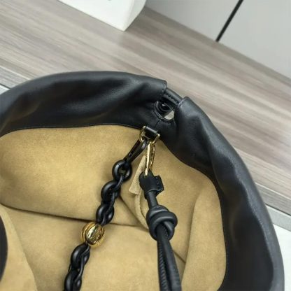Loewe Unisex Large Flamenco Purse in Mellow Nappa Lambskin-Black - 图片 10