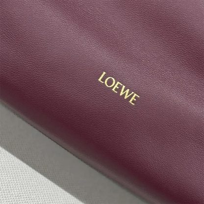 Loewe Unisex Medium Flamenco Purse in Mellow Nappa Lambskin-Dark Burgundy - 图片 7