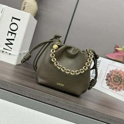 Loewe Unisex Mini Flamenco Purse Bag in Mellow Nappa Lambskin-Dark Khaki Green - 图片 2