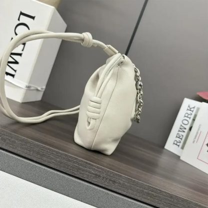 Loewe Unisex Mini Flamenco Purse Bag in Mellow Nappa Lambskin-Sea Salt - 图片 5