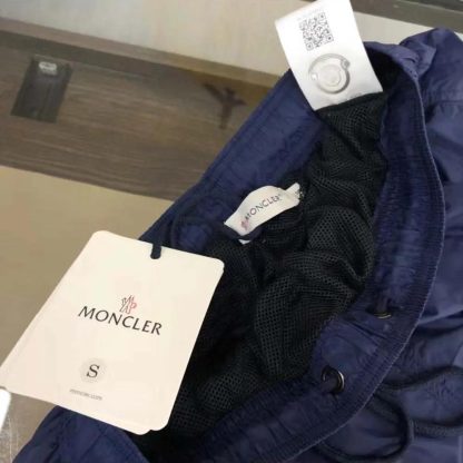 Moncler Men Swim Shorts Crafted from Technical Nylon-Navy - 图片 8