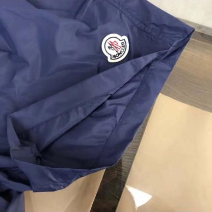 Moncler Men Swim Shorts Crafted from Technical Nylon-Navy - 图片 7