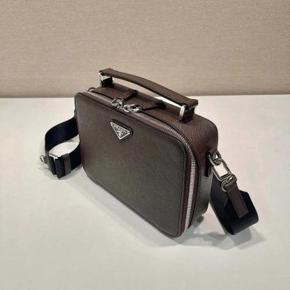 Prada Men Medium Prada Brique Saffiano Leather Bag 2VH069 - 图片 5