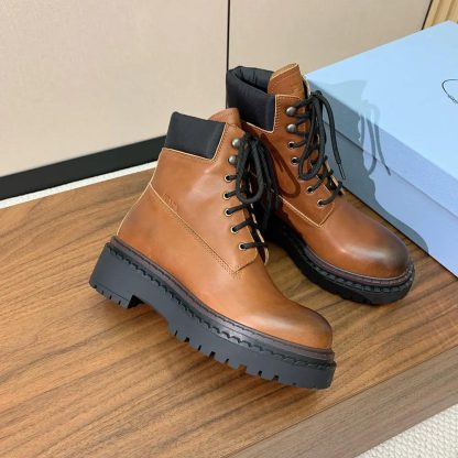 Prada Unisex Leather and Re-Nylon booties-Ebony 1T704N - 图片 5