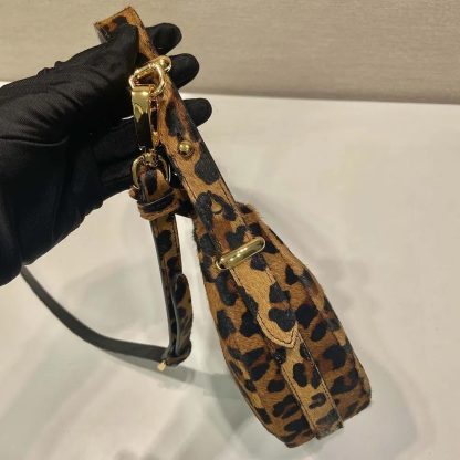 Prada Women Arqué Printed Leather Shoulder Bag 1BC194 - 图片 6
