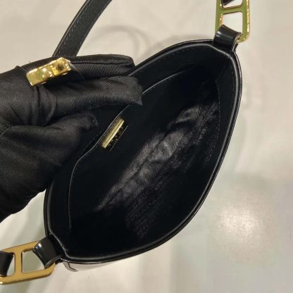 Prada Women Cleo Brushed Leather Shoulder Bag with Clasp Closure - 图片 9
