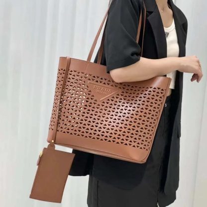 Prada Women Large Perforated Leather Tote Bag 1BG5032CY4F03BHVOOO - 图片 5