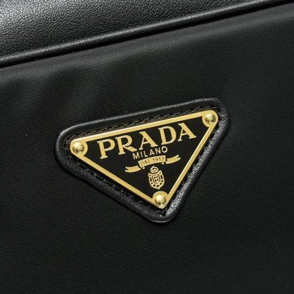 Prada Women Large Re-Nylon and Leather Top-handle Bag with Padlock - 图片 9
