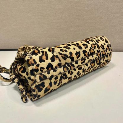 Prada Women Medium Printed Leather Handbag 1BA426 - 图片 7