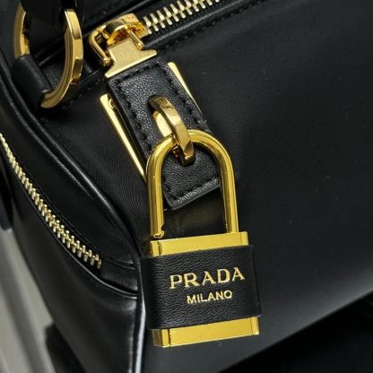 Prada Women Medium Re-Nylon and Leather Shoulder Bag with Padlock - 图片 8