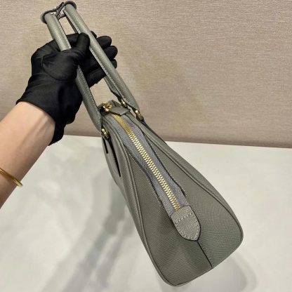 Prada Women Medium Saffiano Leather Bag-Gray - 图片 6