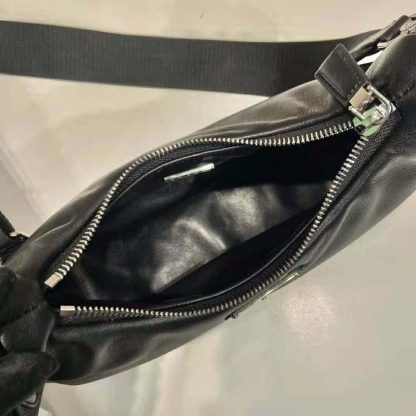 Prada Women Padded Nappa-leather Prada Re-Edition 2005 Shoulder Bag-Black - 图片 9