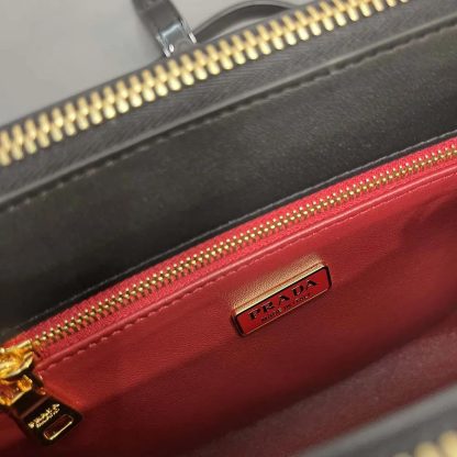 Prada Women Prada Galleria Patent Leather Mini Bag-Black - 图片 10