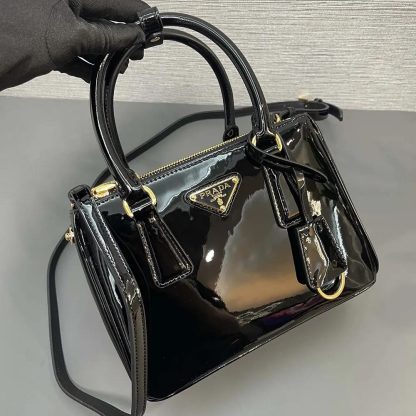 Prada Women Prada Galleria Patent Leather Mini Bag-Black - 图片 5