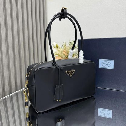Prada Women Re-Nylon and Leather Medium Top-handle Bag with Padlock - 图片 4