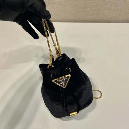 Prada Women Velvet Mini Pouch-Black 1NR0162C7PF0002 - 图片 5