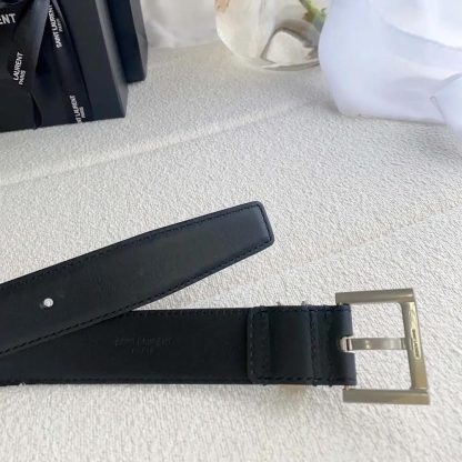 Saint Laurent YSL Women Cassandre Thin Belt with Square Buckle in Smooth Leather - 图片 5