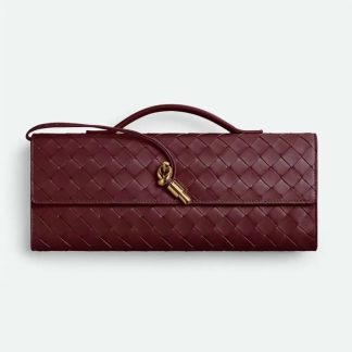 Bottega Veneta Women Andiamo Clutch in Supple Intrecciato Leather-Barolo