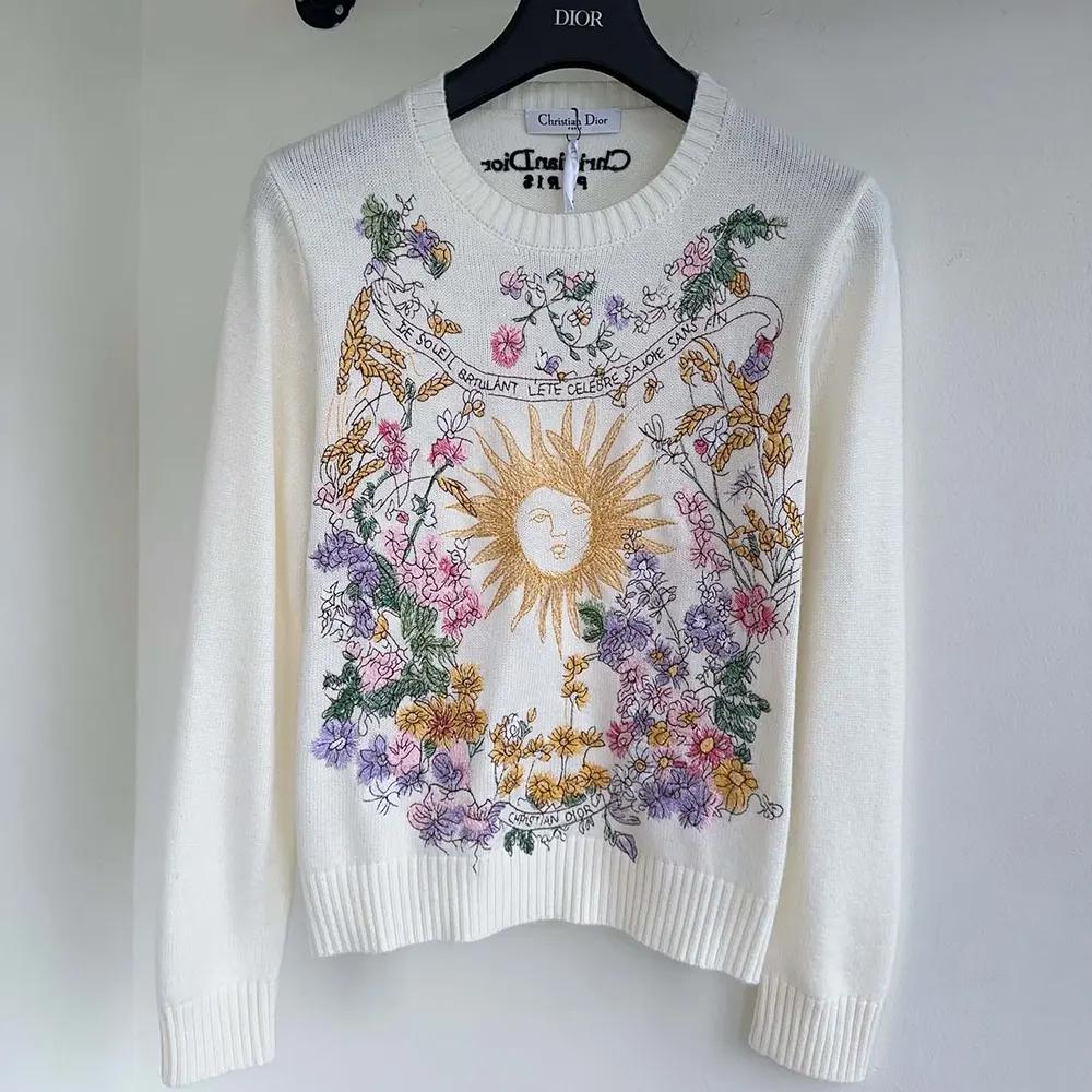 Dior Women Embroidered Sweater White Cashmere Knit with Multicolor Dior 4 Saisons Été Motif - Image 2