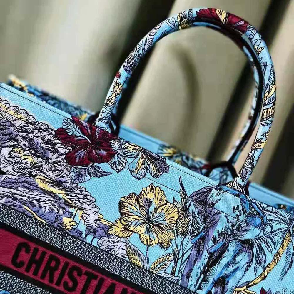 Dior Women Large Dior Book Tote Celestial Blue Multicolor Toile de Jouy Voyage Embroidery - 图片 7