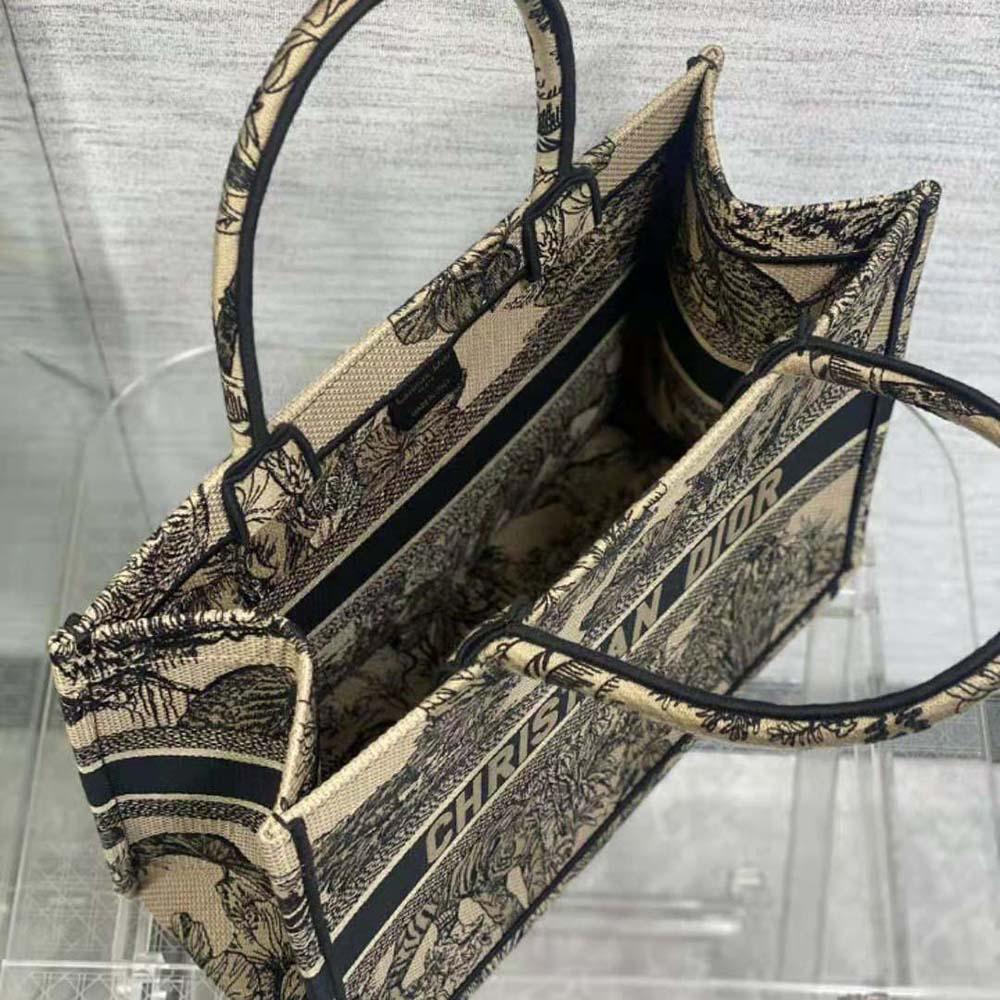 Dior Women Medium Dior Book Tote Beige Multicolor Toile de Jouy Voyage Embroidery - 图片 6