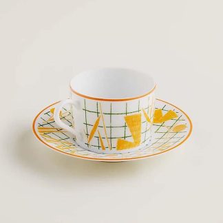 Hermes Unisex A Walk in the Garden Tea Cup and Saucer